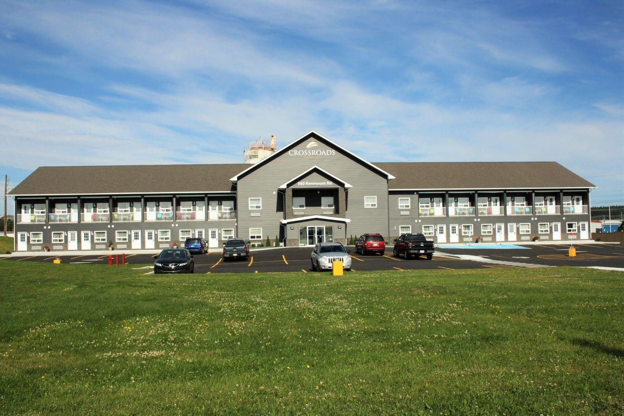 Crossroads Inn & Suites Paradise Exteriör bild